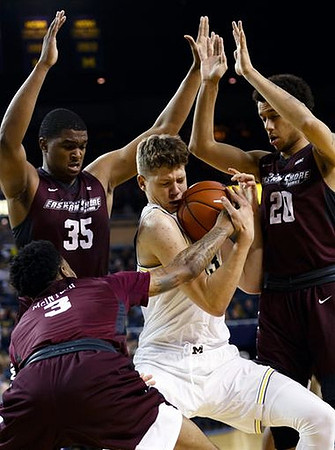 Moritz Wagner (13)
