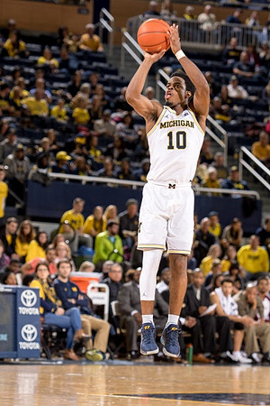Derrick Walton Jr. (10)