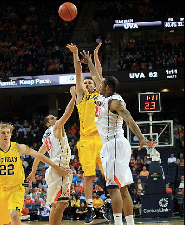 Blake McLimans (22) and Stu Douglass (1)
