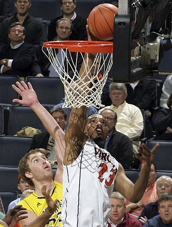 Evan Smotrycz (23)
