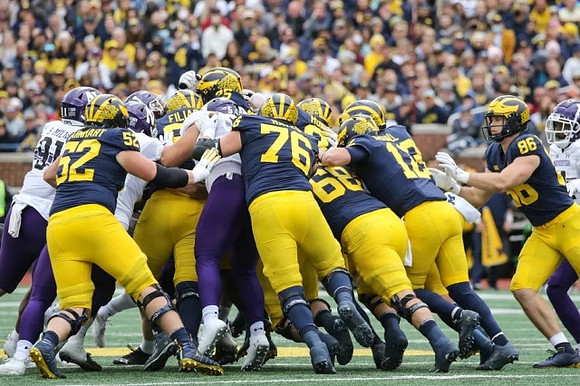 Karsen Barnhart (52), Chuck Filiaga (66), Ryan Hayes (76), Andrew Vastardis (68), Cade McNamara (12), and Luke Schoonmaker (86)