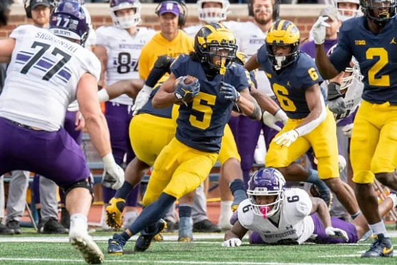 DJ Turner (5), R.J. Moten (6), and Brad Hawkins (2)
