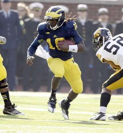 Denard Robinson (16)