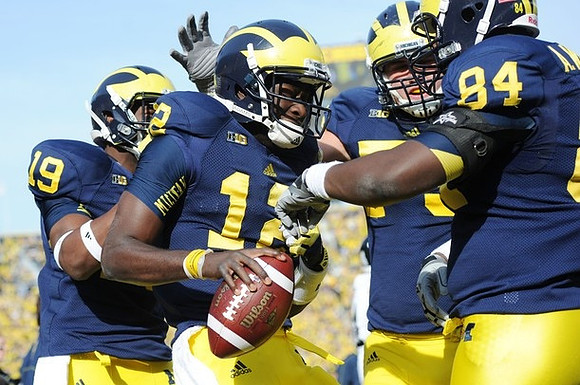 Devin Funchess (19), Devin Gardner (12), Michael Schofield (75), and A.J. Williams (84)