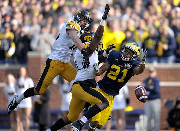 Roy Roundtree (21)