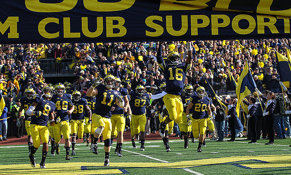J.T. Floyd (8), Seth Broekhuizen (46), Jordan Kovacs (11), Brandon Moore (87), Denard Robinson (16), and Steve Wilson (20)