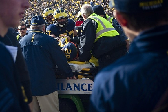 Elliott Mealer (57) and Fitzgerald Toussaint (28)