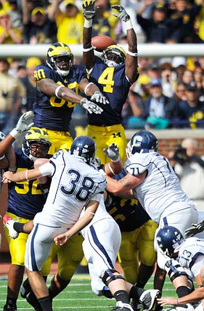 Martell Webb (80), Cameron Gordon (4), Greg Banks (92), and Ryan Van Bergen (53)