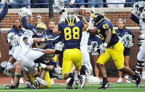 Craig Roh (88) and Obi Ezeh (45)