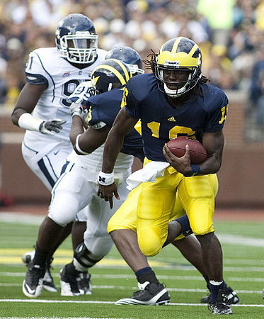 Denard Robinson (16)