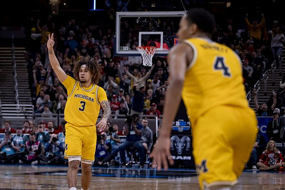 Tre Donaldson (3) and Nimari Burnett (4)