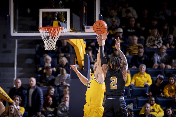 Joey Baker (15)