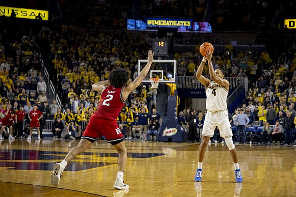 Nimari Burnett (4)