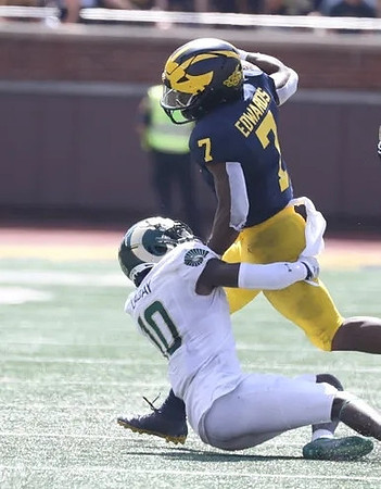 Donovan Edwards (7)