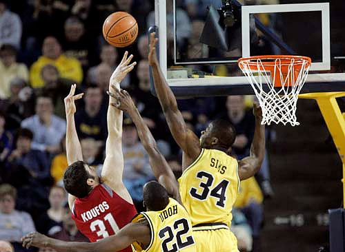 DeShawn Sims and Ekpe Udoh