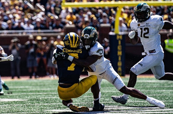 Donovan Edwards (7)