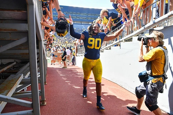 Mike Morris (90)