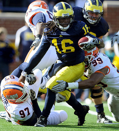 Denard Robinson (16)