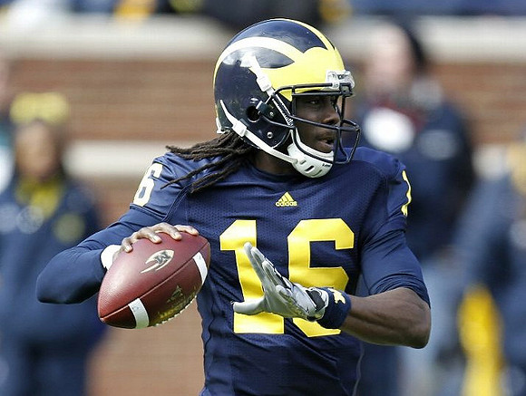 Denard Robinson (16)