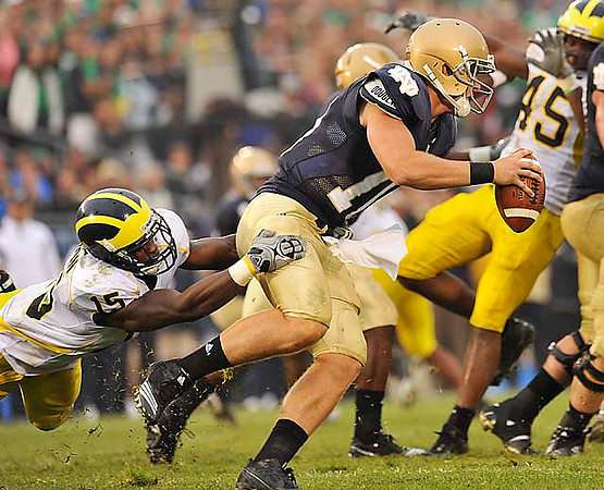 Thomas Gordon (15) and Obi Ezeh (45)