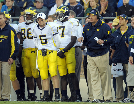 Kevin Koger (86), Tate Forcier (5), Devin Gardner (7), and Rich Rodriguez