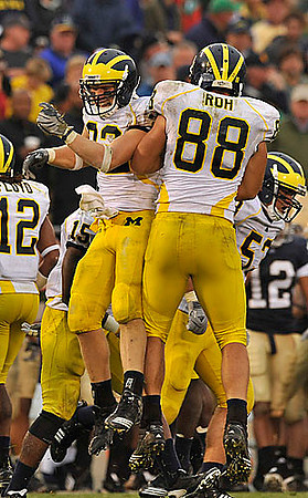 J.T. Floyd (12), Thomas Gordon (15), Jordan Kovacs (32), and Craig Roh (88)