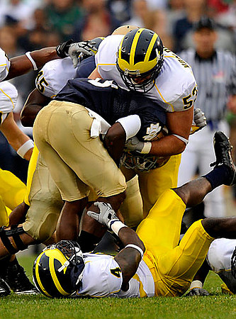 Obi Ezeh (45), Ryan Van Bergen (53), and Cameron Gordon (4)