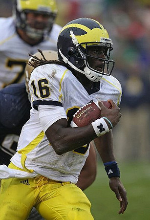 Denard Robinson (16)