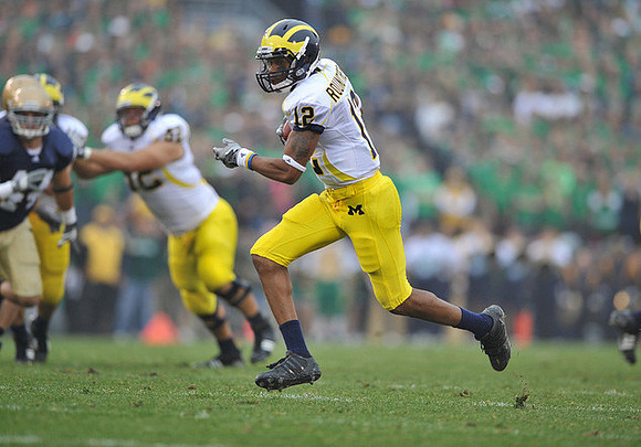 Roy Roundtree (12) and Stephen Schilling (52)