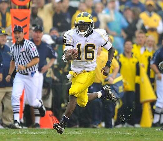 Denard Robinson (16)