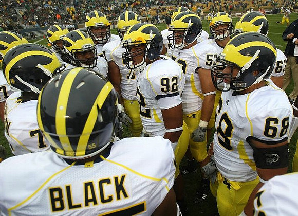 Jibreel Black (55), Greg Banks (92), Ryan Van Bergen (53), and Mike Martin (68)