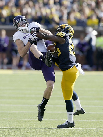 Jourdan Lewis (26)