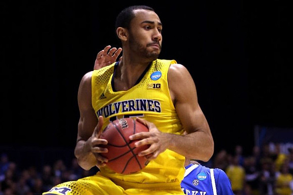Jon Horford (15)