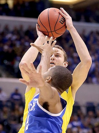 Nik Stauskas (11)