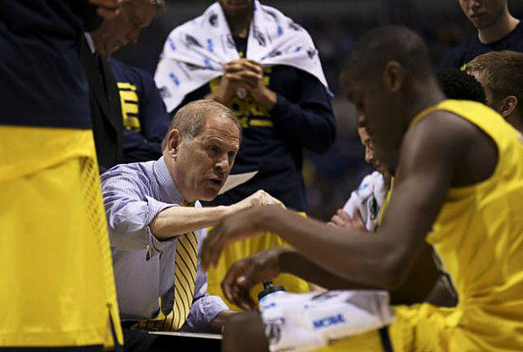 John Beilein and Caris LeVert (23)