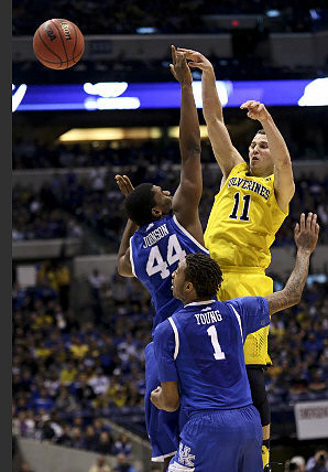 Nik Stauskas (11)