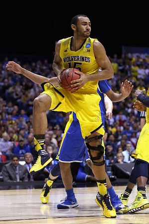 Jon Horford (15)