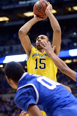 Jon Horford (15)