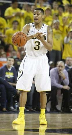 Nik Stauskas (11)