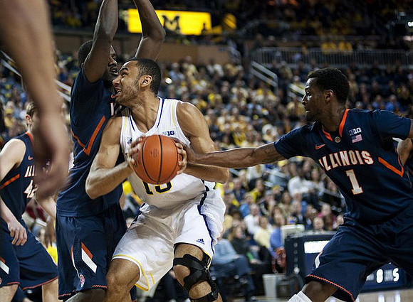 Jon Horford (15)