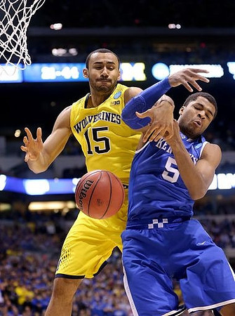Jon Horford (15)