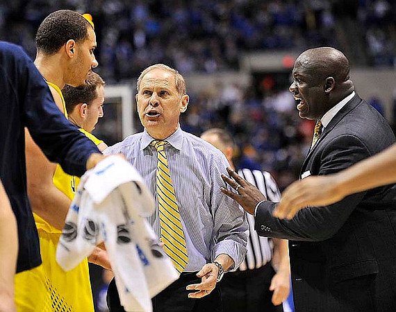Jordan Morgan (52), Nik Stauskas (11), John Beilein, and Bacari Alexander
