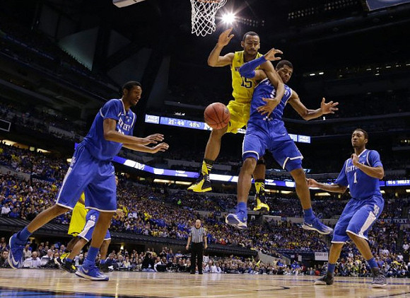 Jon Horford (15)