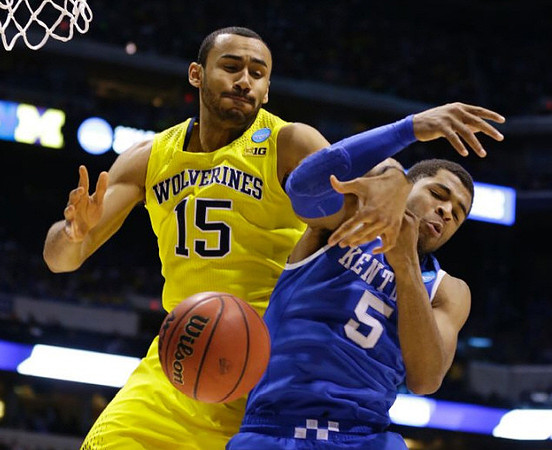 Jon Horford (15)
