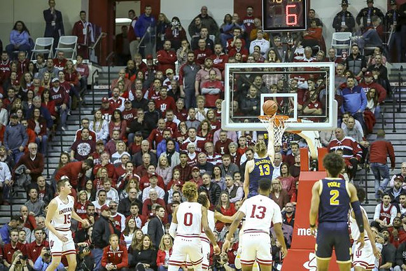 Ignas Brazdeikis (13) and Jordan Poole (2)