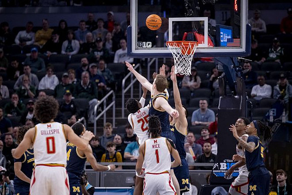 Nimari Burnett (4), Danny Wolf (1), and Rubin Jones (15)