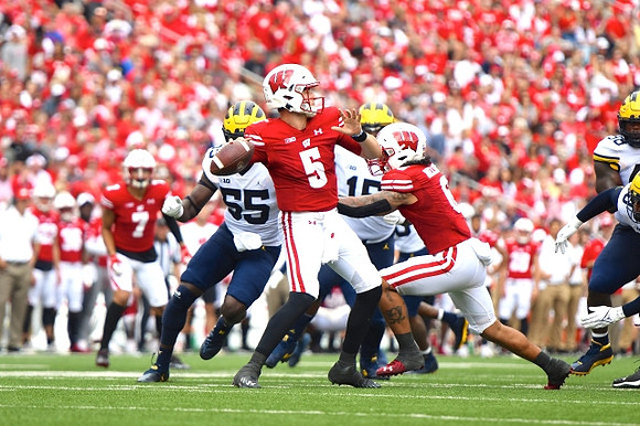 David Ojabo (55), Christopher Hinton (15), and Mazi Smith (58)