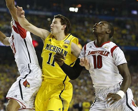Nik Stauskas (11)