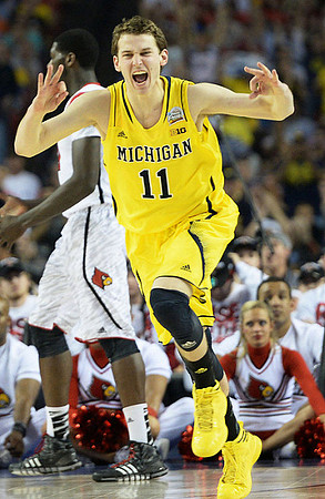 Nik Stauskas (11)