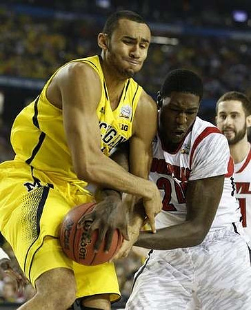 Jon Horford (15)